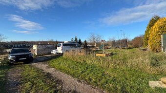 NA PREDAJ 870m2 pozemok Nitra - Čermáň - 6