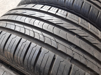 225/50 R17 -letné - 6