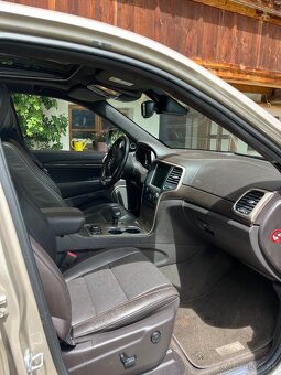 JEEP GRAND CHEROKKE - 6