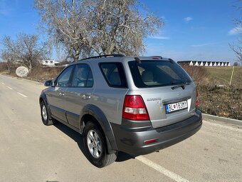 Kia Sorento - 6