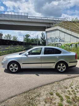 ŠKODA OCTAVIA 2 FACELIFT 1.6 BENZÍN 75KW M5 2011 BSE - 6