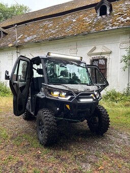 Can am Defender 6x6 limited - 6