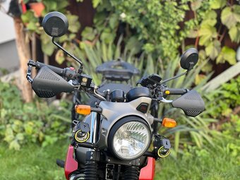 Royal Enfield Scram 411 - 6
