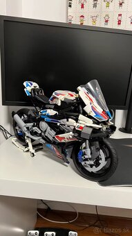 BMW M1000 RR (podobné ako lego) - 6