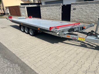 Predám trojnápravový vozík autoprepravník 3,5 T - 6
