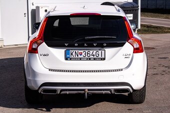 Volvo V60 Cross Country D4 2.4 AWD Automat - 6