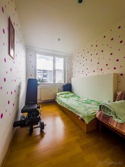 Priestranný 4 izbový byt Trebišov, ULICA KOMENSKÉHO - 6