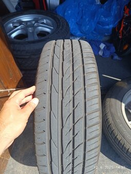 215 65 R16 Mitsubishi - 6