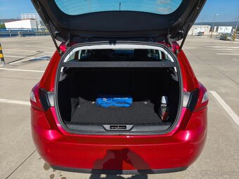 Predám Peugeot 308 1.6 THP benzín 92kW Access - 6