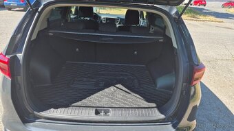 Kia Sportage  1,6 crdi mild hybrid AT - 6