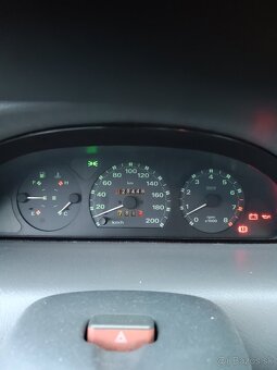Fiat Punto 1.2 - 6