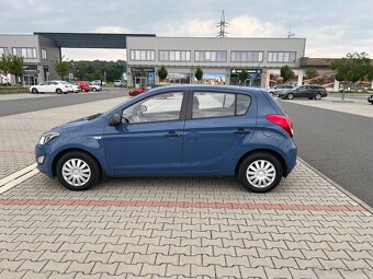 Hyundai I20 1.2i 63kw koup. ČR naj. jen 26 tisíc - 6