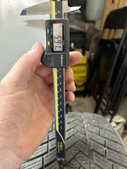 Predám elektróny - 6