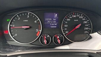 Renault Laguna Grandtour 2.0Dci - 6