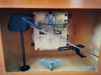 Predám starožitné hodiny - 6