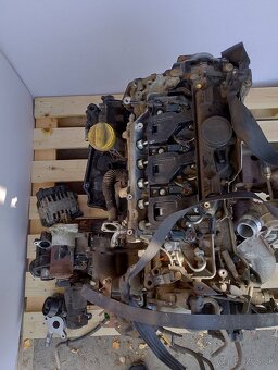 Motor Renault trafic 2.0 dci - 6