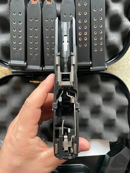 Predám pištoľ GLOCK 49 MOS kal. 9x19 - 6