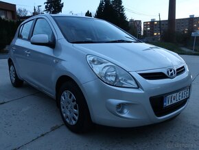 Odstúpim leasing na Hyundai i20 benzín-kúpené v SR-1.majiteľ - 6