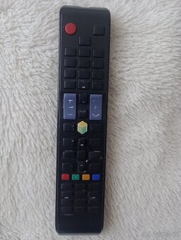 TV SAMSUNG Uhlopriečka 102cm - 6