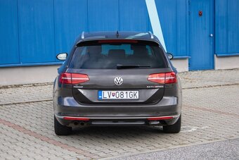 Volkswagen Passat Variant 2.0 - 6