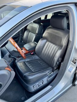 VW PHAETON 4.2 V8 4Motion - 6