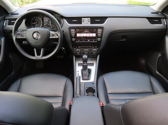 Škoda Octavia Combi 2.0 TDI DSG 2017 Style Xenon Navi Kessy - 6