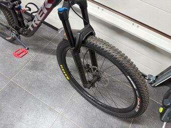 celoodpruženy bicykel Trek Fuel EX 8 XT - 6
