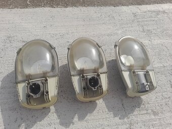 Predám Philips Malaga 3ks - 6