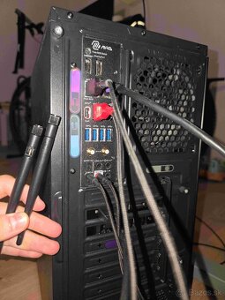 Predám herný PC Ryzen 7 7800x3d + Asus Dual 4070 OC - 6