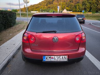 Volkswagen Golf 5 77kw rok 2007 - 6