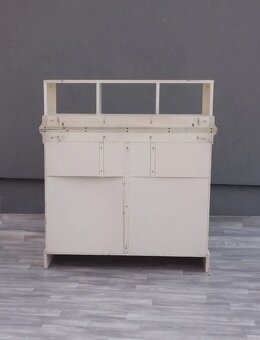 Komoda – prebaľovací pult + polička. - 6