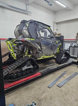 Can am Maverick 1000R Turbo - 6