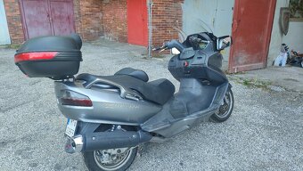 Suzuki AN650 Burgman Executive - 6