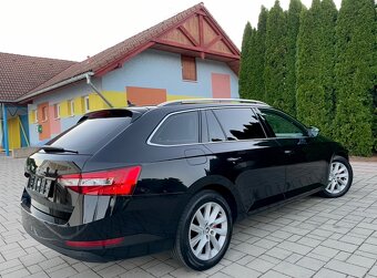 Škoda Superb Combi Facelift 2.0 TDI 110 kW DSG-7 Style - 6