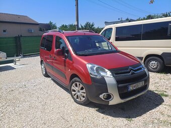 Citroen berlingo 1,6 hdi 68 kw , 2011 rok - 6