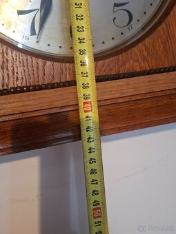 Predám funkčné starožitné nástenné hodiny KIENZLE 80 € - 6