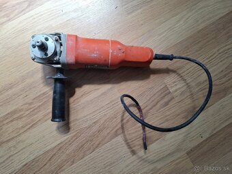 Rôzne náradie a kľúč - 6