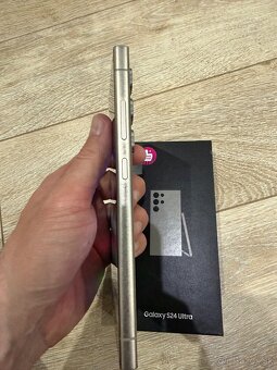 Samsung Galaxy S24 Ultra - 6