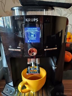 Kávovar Krups EA 82 - 6