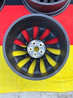 Tesla Model Y 21" Überturbine - 6