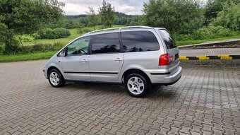 VW SHARAN 2.0tdi 103Kw M6 7miest - 6