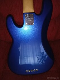 Fender Precision Bass 5 USA - 6