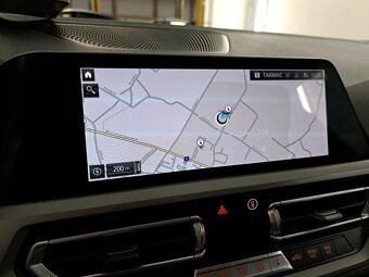 BMW 3 2.0 330E (215KW) 1. Majiteľ MOZNY ODPOCET DPH - 6