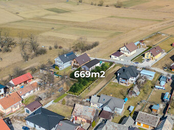 IBA U NÁS Predaj stavebný pozemok v obci Ďurčina, okr. Žili - 6