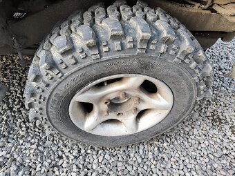 235/75 R15 offroad pneu T3 - 6