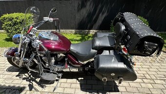 Suzuki VLR1800 - 6
