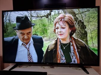 Predám LED TV LG 49LF510V Full HD - 6