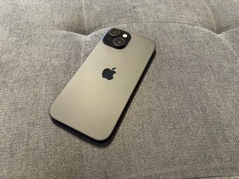 Apple iPhone 15, 128 GB - 6