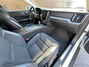 Volvo V60 Cross Country D4 AWD - cena s DPH (dohoda možná) - 6
