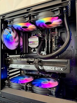 ⭐️ Ryzen 7 9700x, RTX 5070 Ti 16GB, 32GB RAM, 2TB SSD, 850W - 6